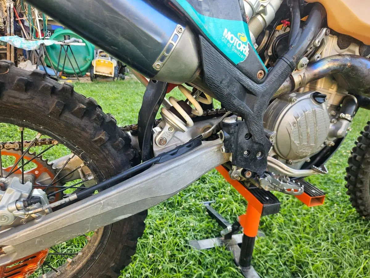 KTM 250 EXC-F (2020) (12)