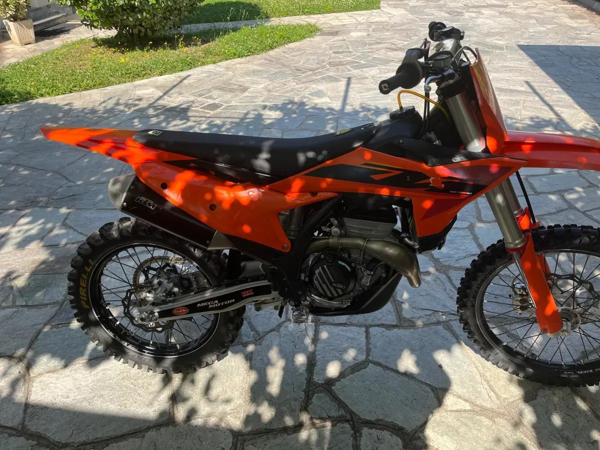 KTM 350 SX-F (2025) (2)