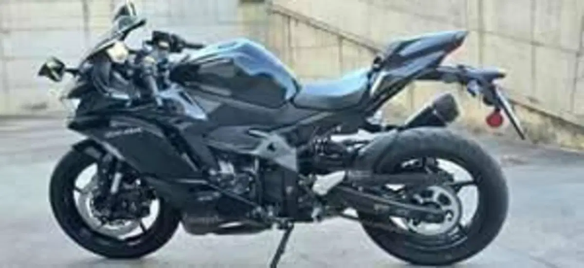 Kawasaki Ninja ZX-4R (2024 - 26) (3)