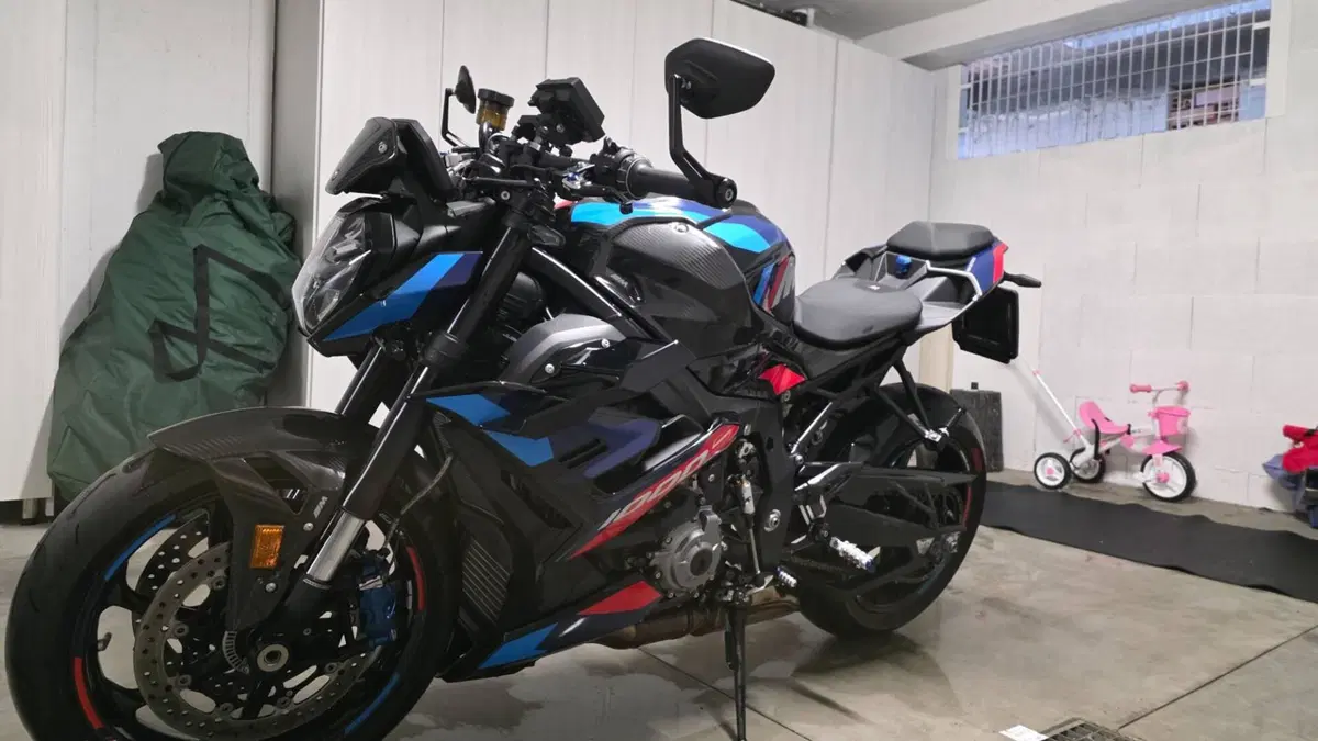 Bmw M 1000 R (2023 - 24) (4)