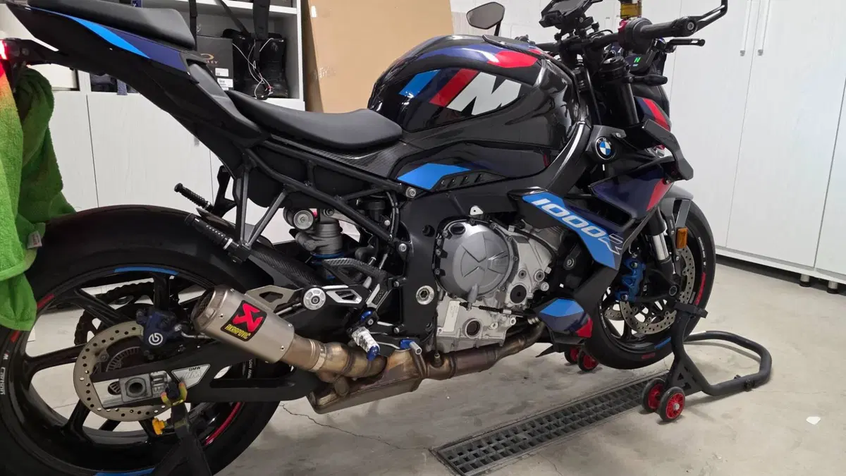 Bmw M 1000 R (2023 - 24) (7)