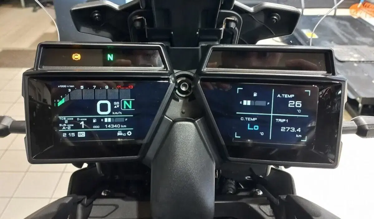 Yamaha Tracer 9 GT (2021 - 24) (4)