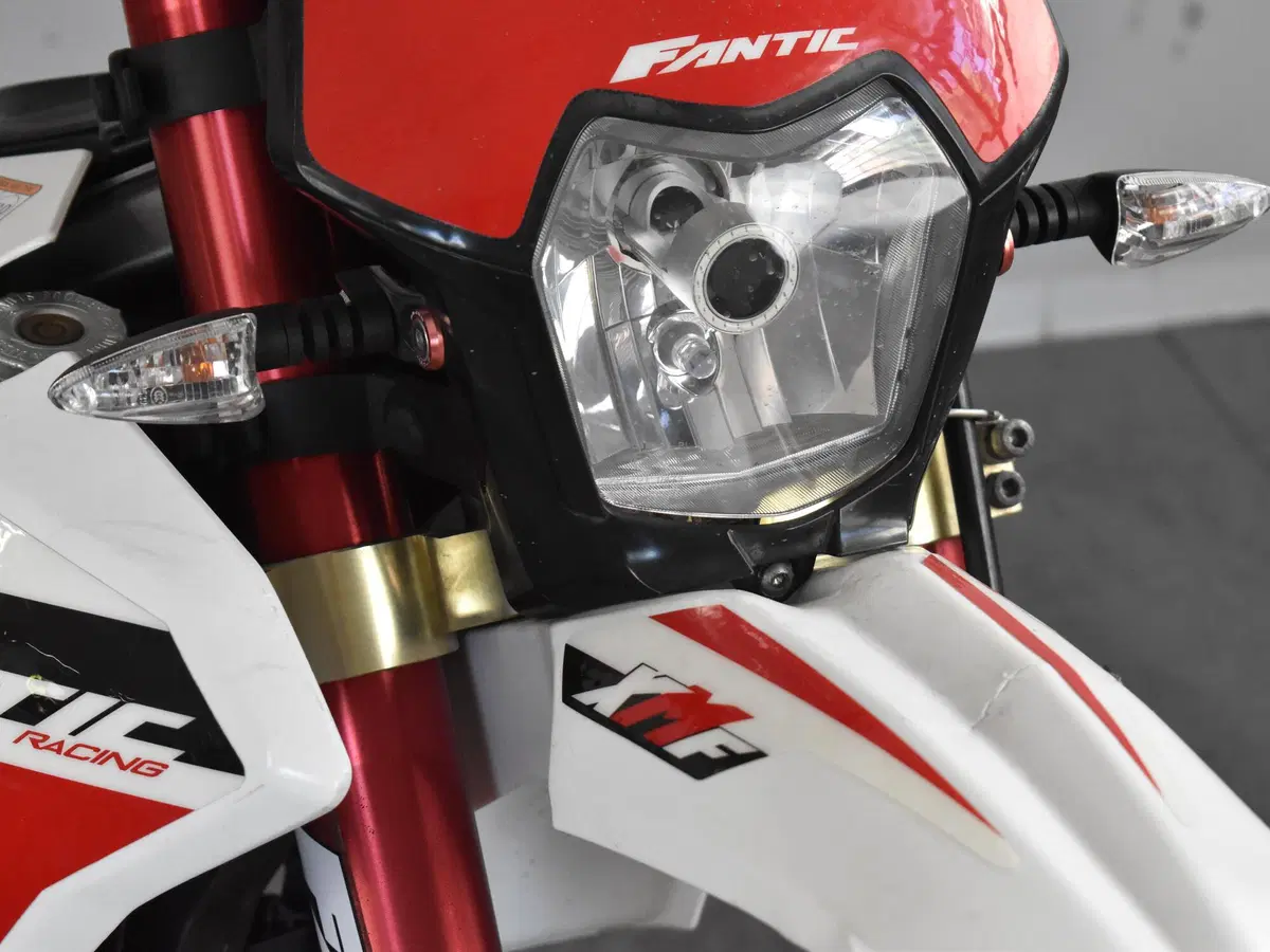Fantic Motor XMF 125 Motard Competition 4t (2021 - 22) (12)