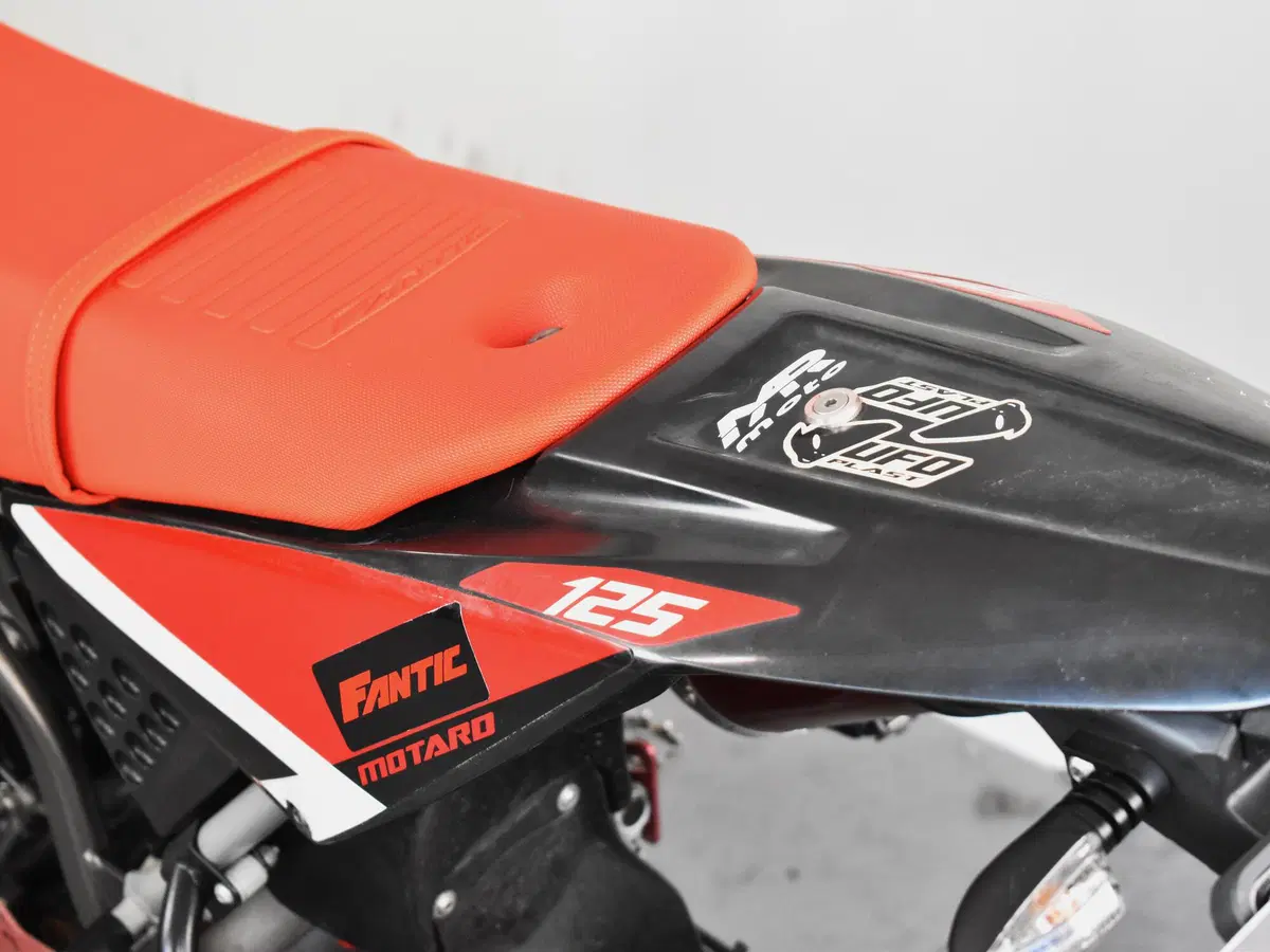 Fantic Motor XMF 125 Motard Competition 4t (2021 - 22) (15)