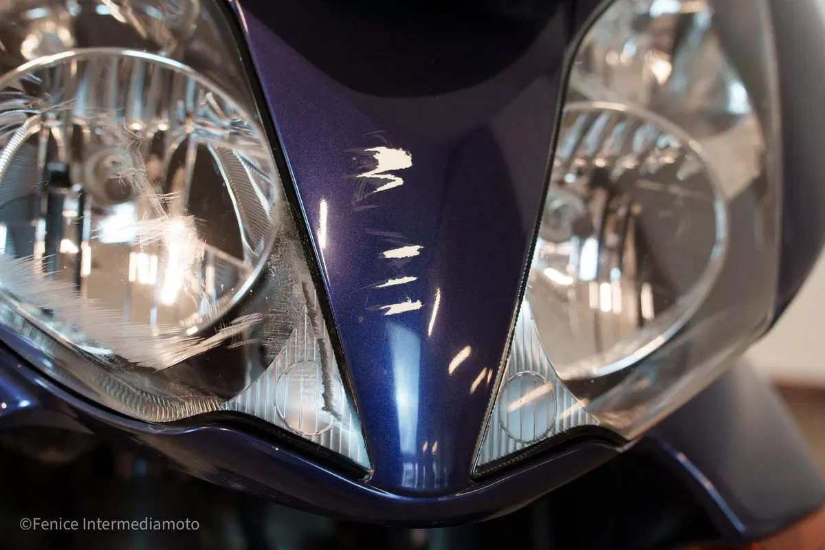 Honda VFR 800 (2002 - 05) (3)