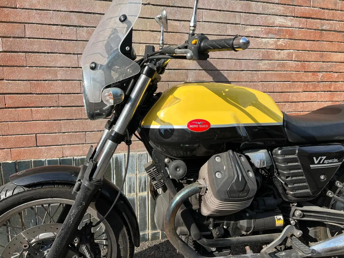 Moto Guzzi V7 Special (2012 - 14) (9)