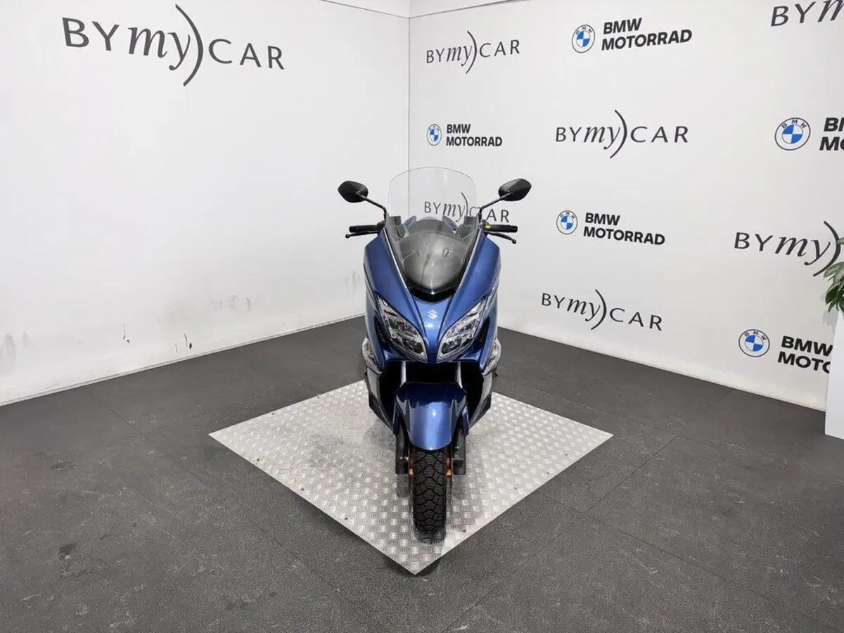 Suzuki Burgman 400 (2022 - 24) (6)