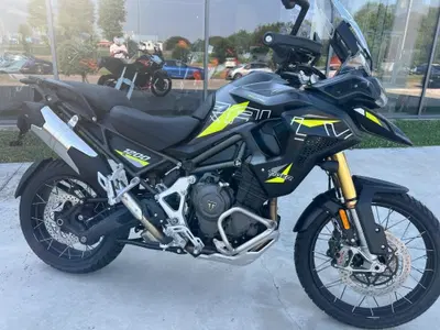Triumph Tiger 1200 Desert Special Edition (2026) usata