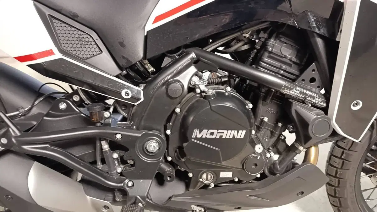 Moto Morini X-Cape 650 (2021 - 26) (8)