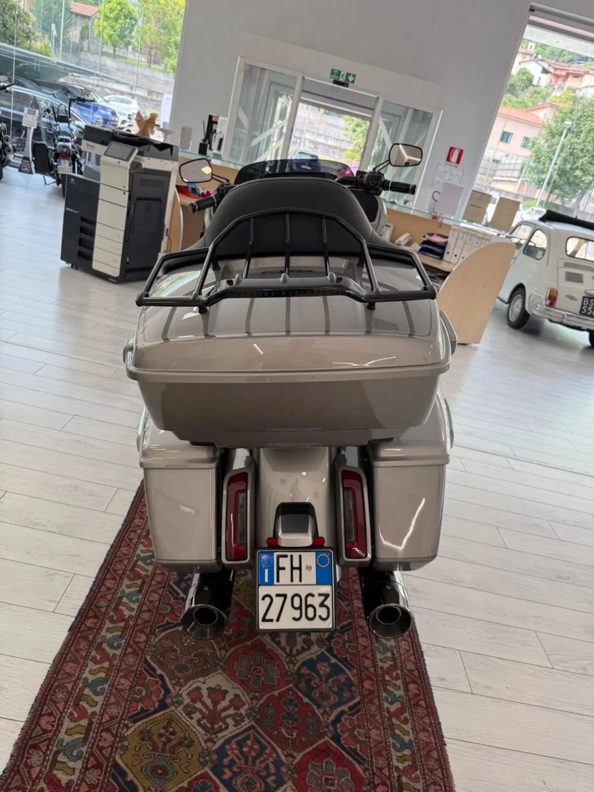 Harley-Davidson CVO Road Glide (2023) (14)