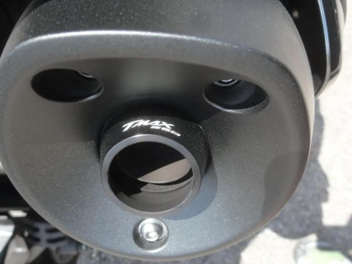 Yamaha T-Max 560 (2022 - 24) (14)