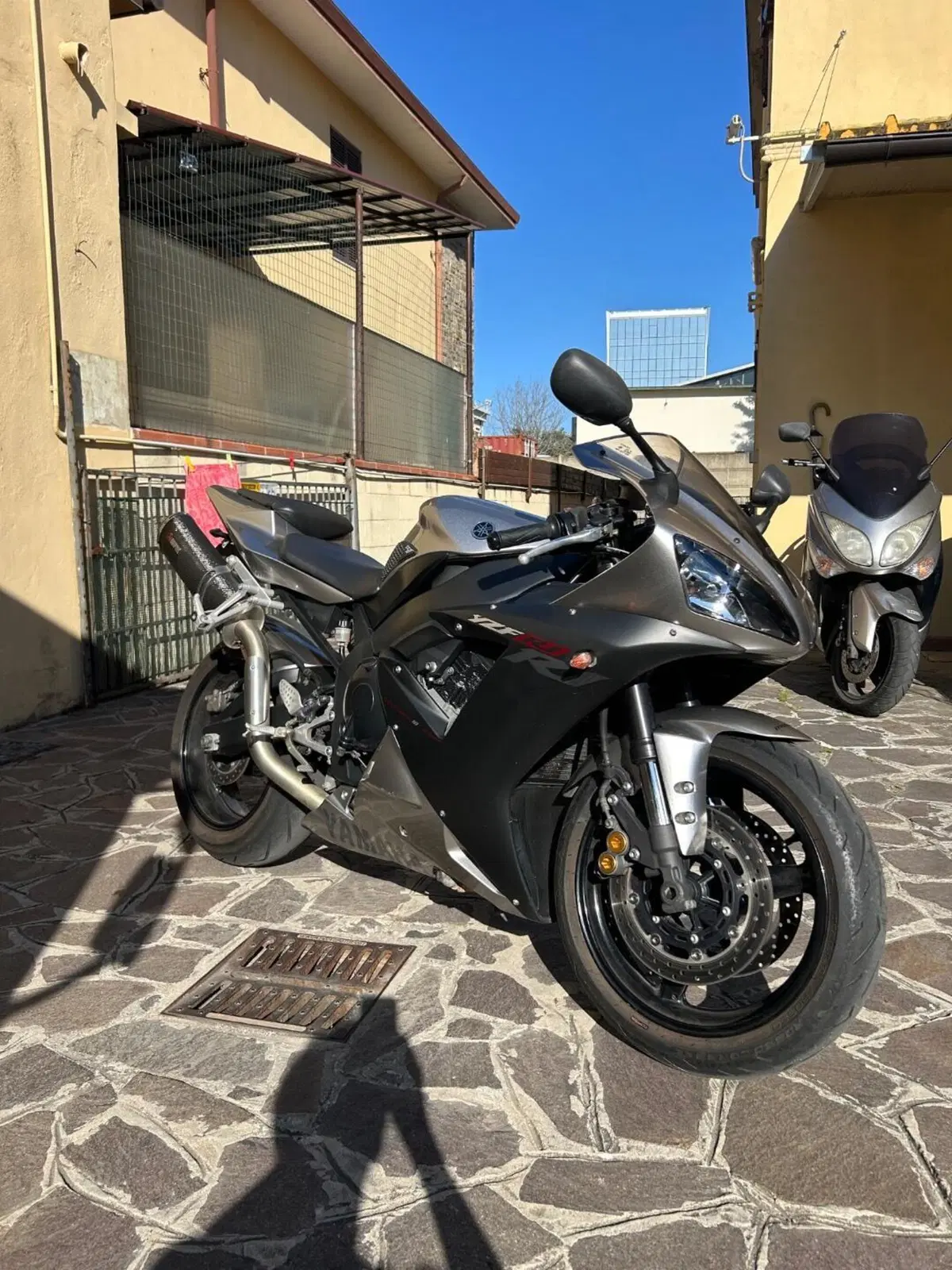 Yamaha YZF R1 (2002 - 03)