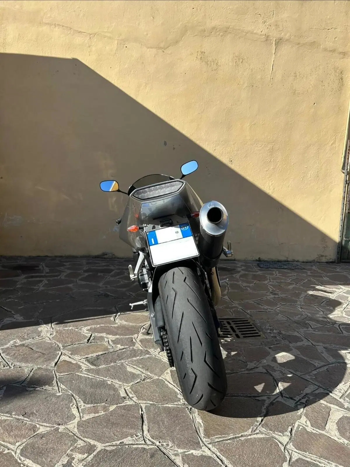 Yamaha YZF R1 (2002 - 03) (6)