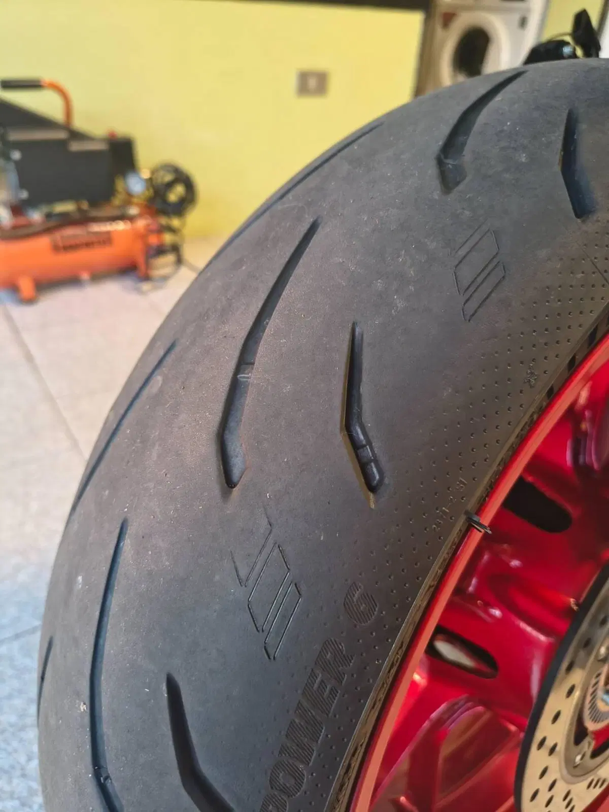 Gomme Michelin Power 6