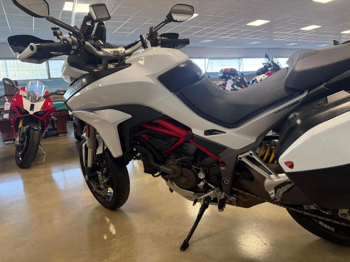 Ducati Multistrada 1200 S (2015 - 17) (8)