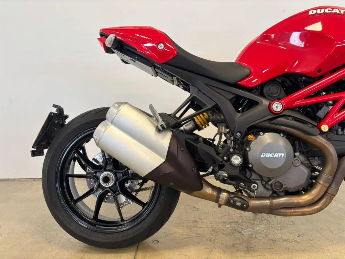 Ducati Monster 1100 Evo ABS (2011 - 13) (4)