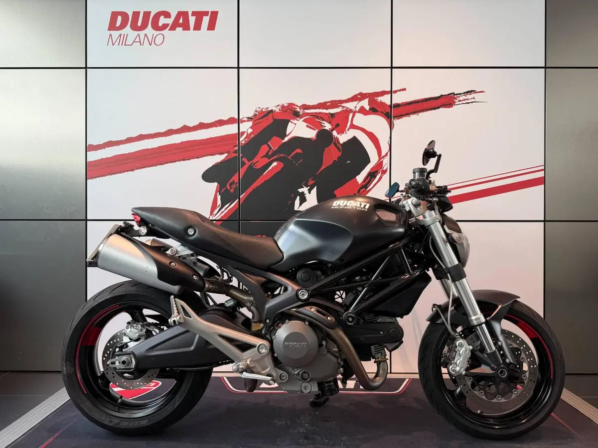Ducati Monster 696 (2008 - 13)