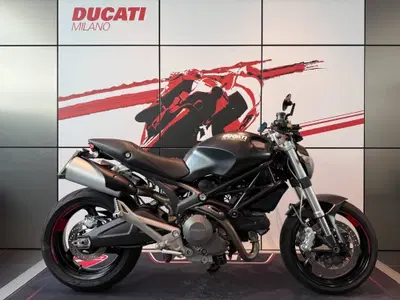 Ducati Monster 696 (2008 - 13) usata