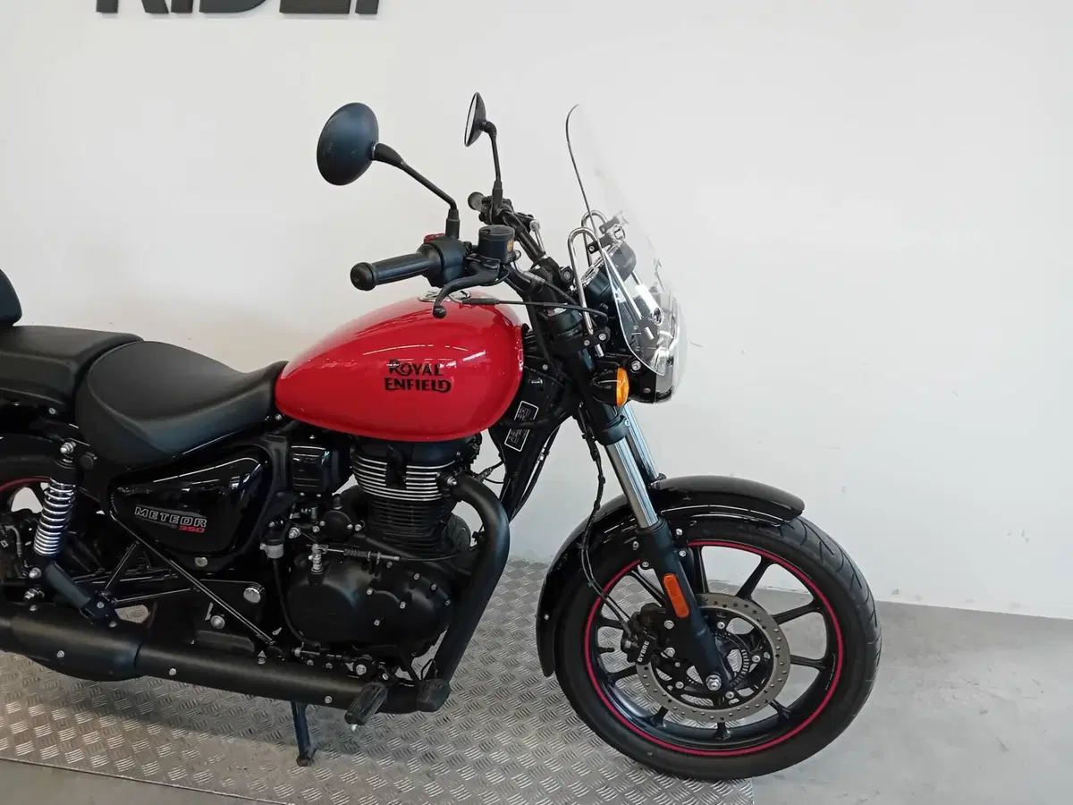 Royal Enfield Meteor 350 (2021 - 26) (7)