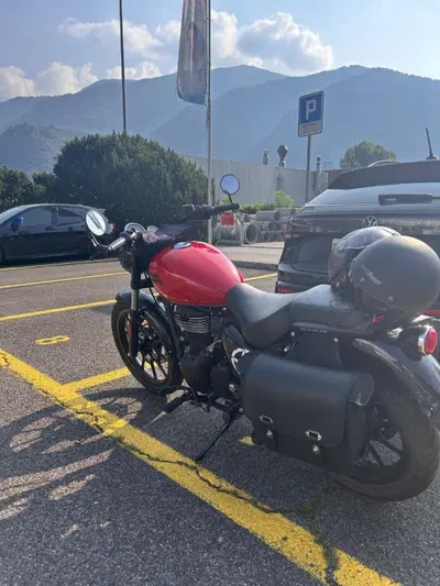 Royal Enfield Meteor 350 Aurora (2024 - 26) usata