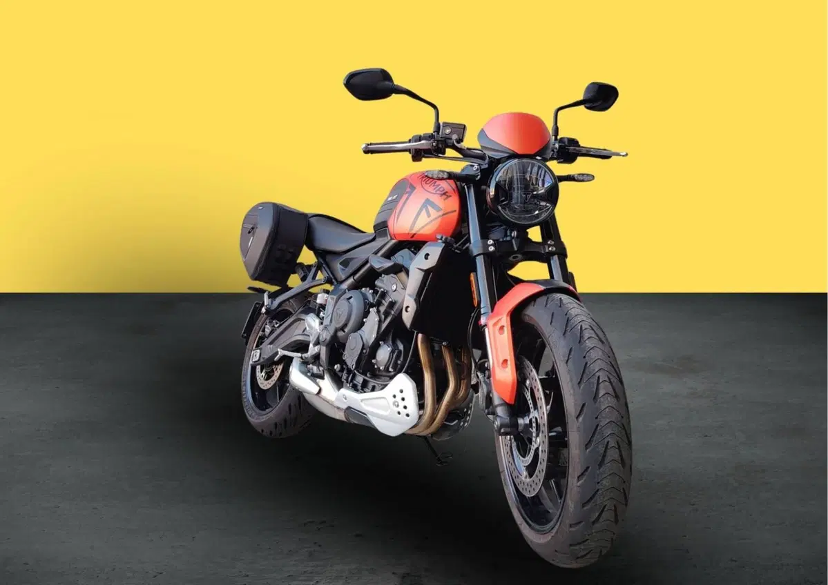 Triumph Trident 660 (2021 - 24) (2)