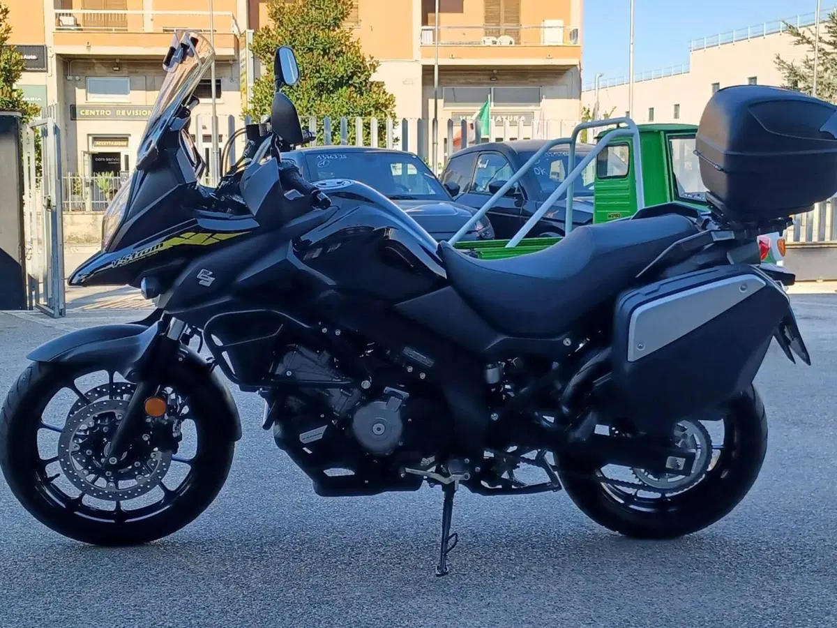 Suzuki V-Strom 650 (2021 - 25) (2)