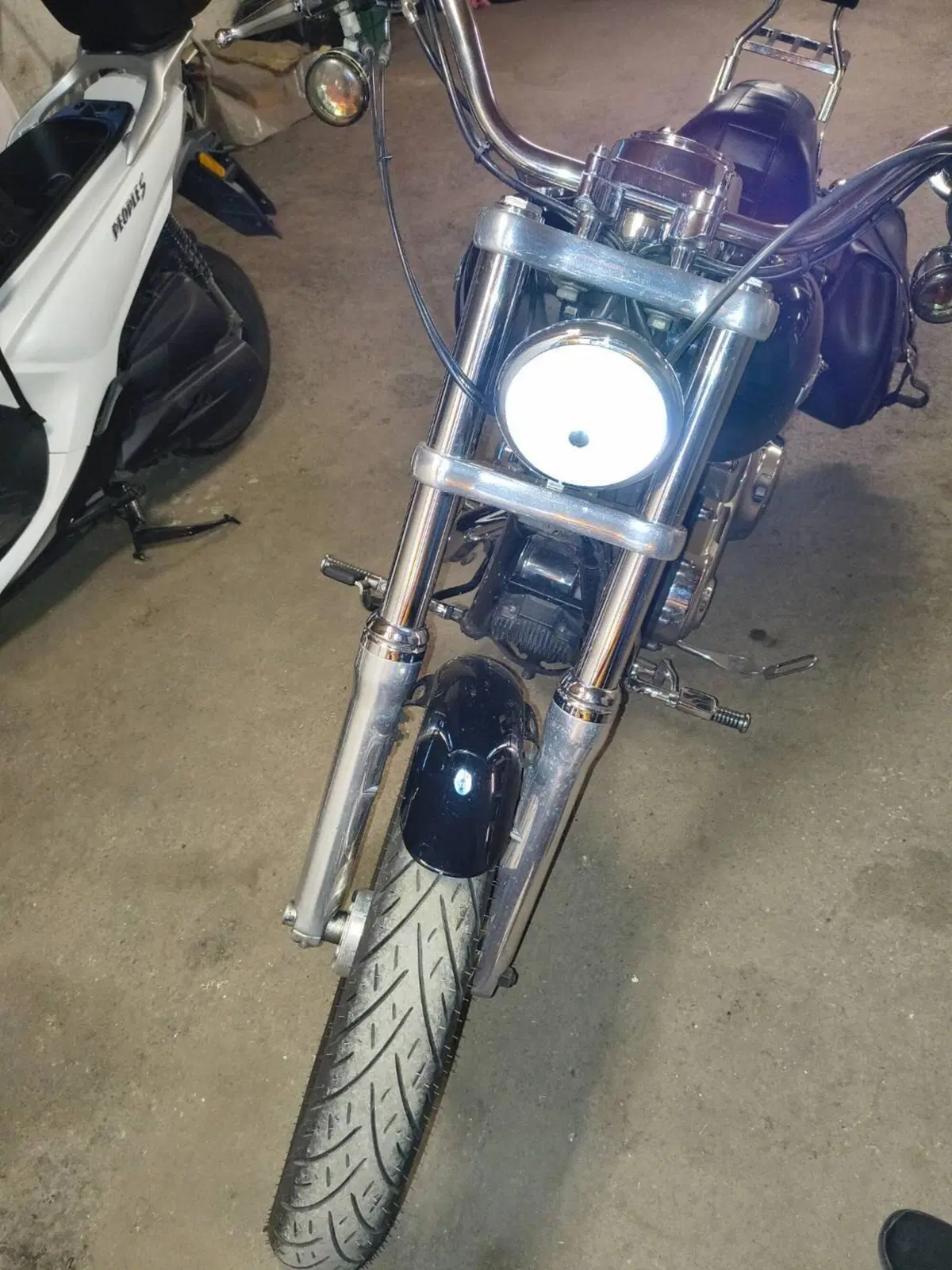 Harley-Davidson 1584 Super Glide Custom (2008 - 13) - FXDC (4)