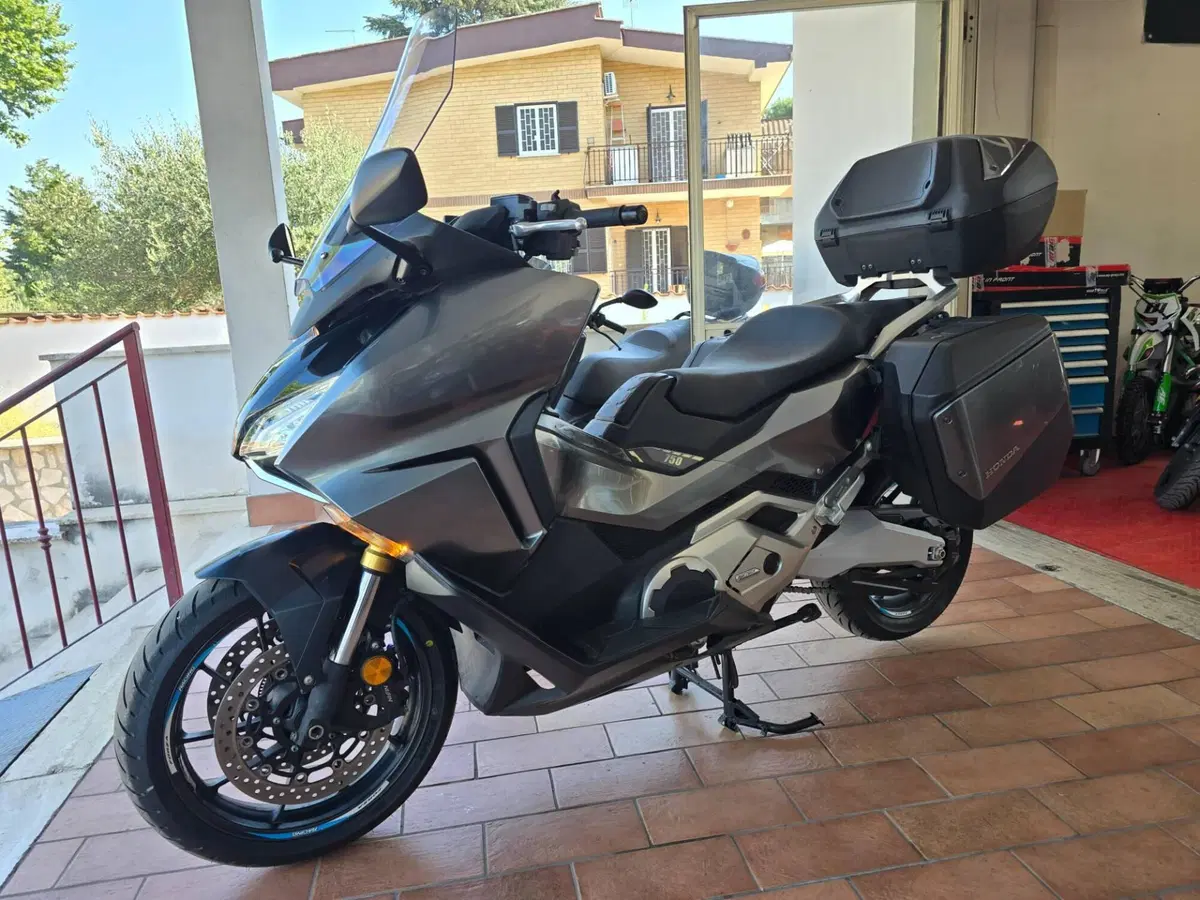 Honda Forza 750 DCT Travel (2021 - 24) (2)