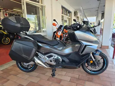 Honda Forza 750 DCT Travel (2021 - 24) usata