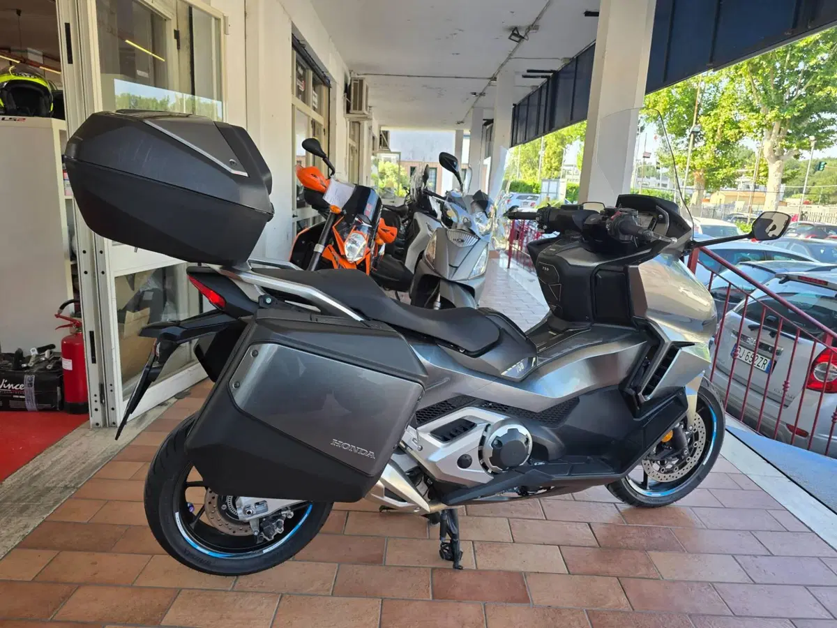 Honda Forza 750 DCT Travel (2021 - 24) (3)