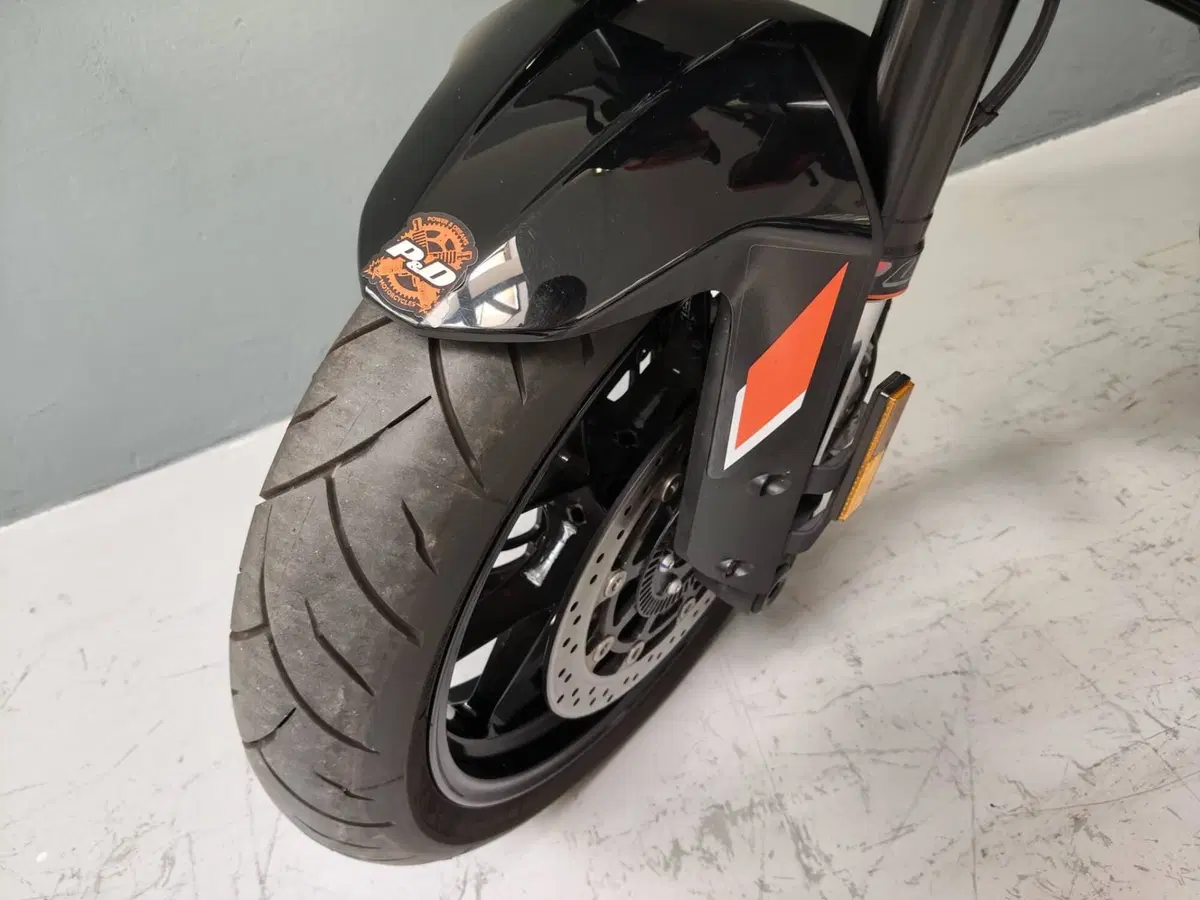 KTM 790 Duke L (2023 - 24) (10)
