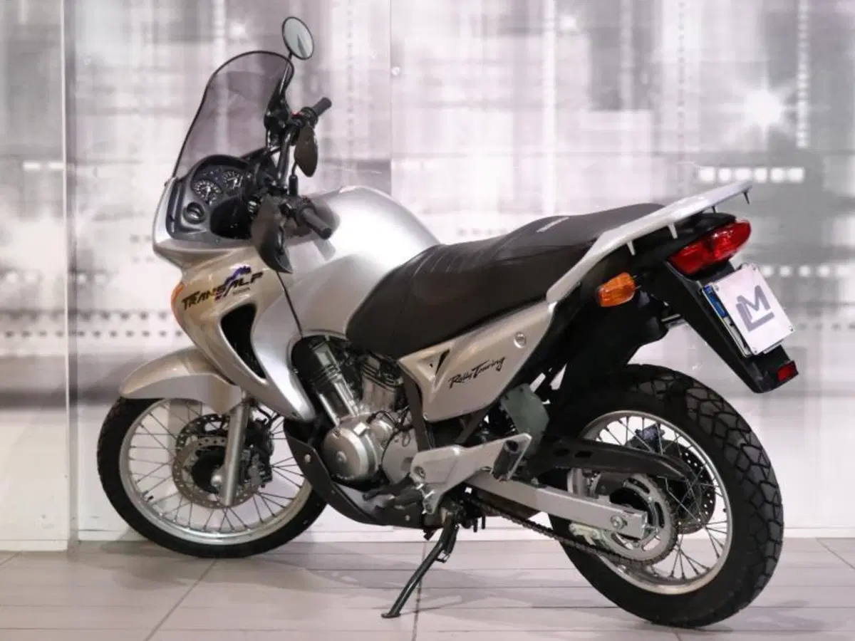 Honda Transalp XL 650V (2000 - 04) (2)