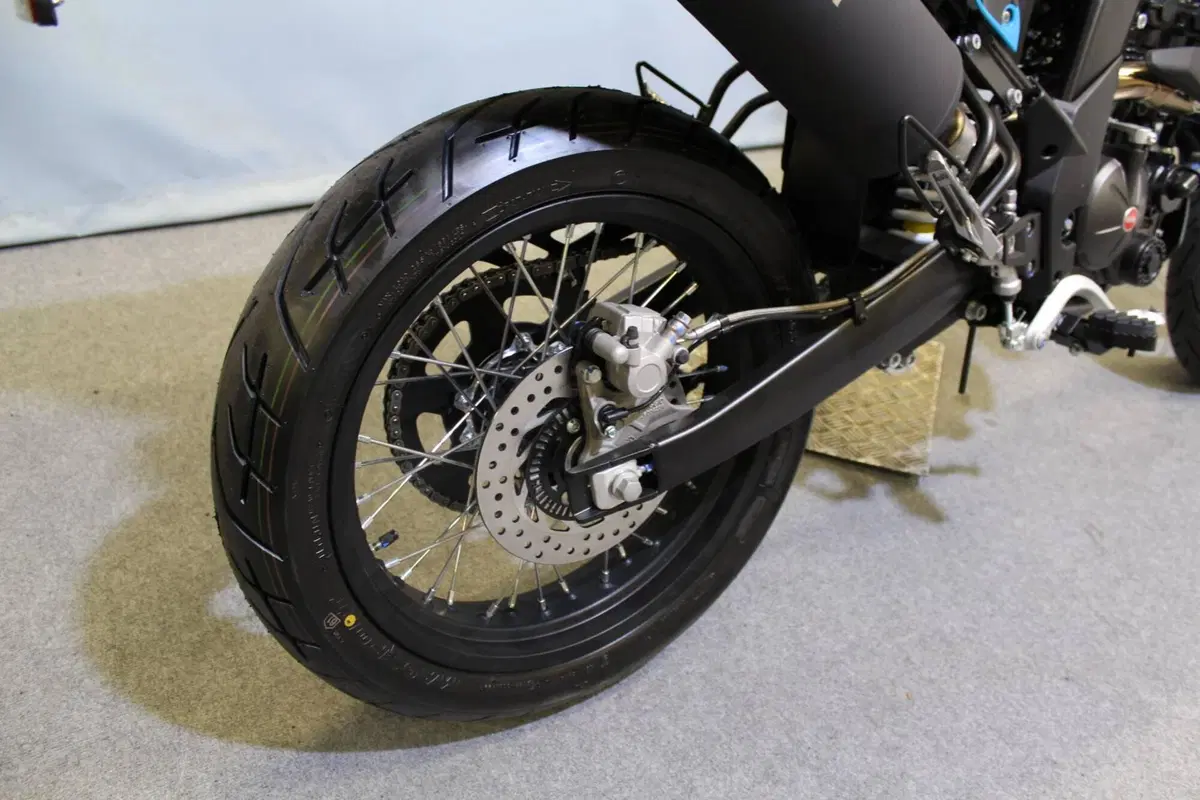 Aprilia SX 125 (2025 - 26) (5)