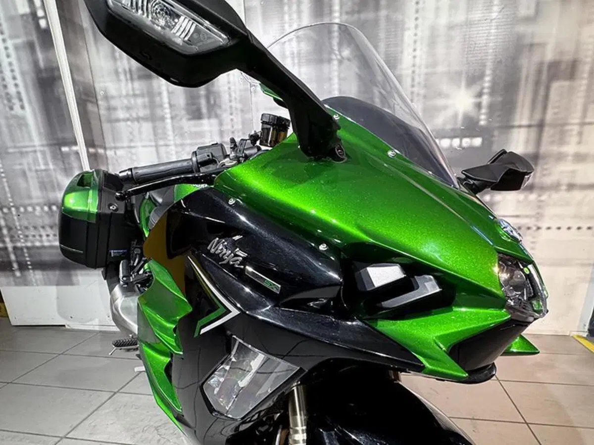 Kawasaki Ninja H2R (2022 - 26) (7)