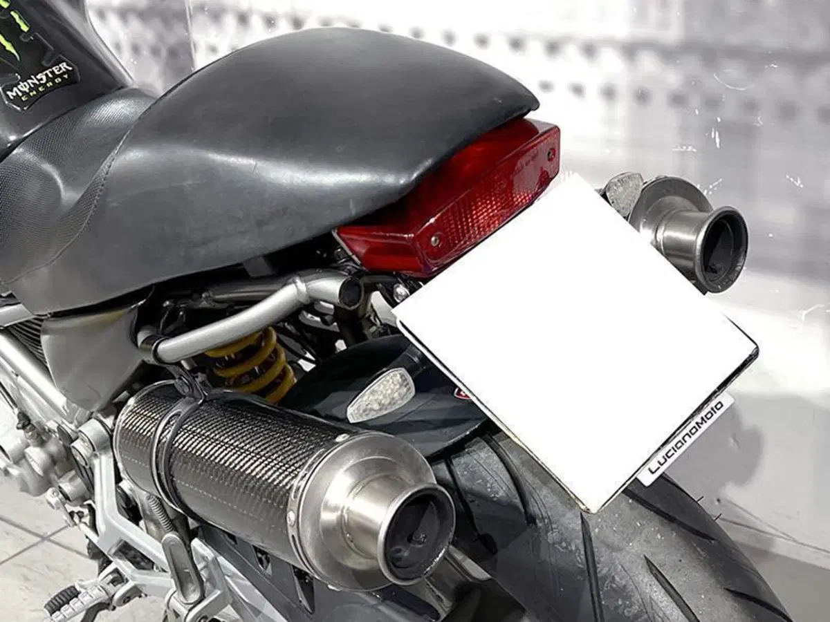 Ducati Monster S4 (2001 - 03) (5)
