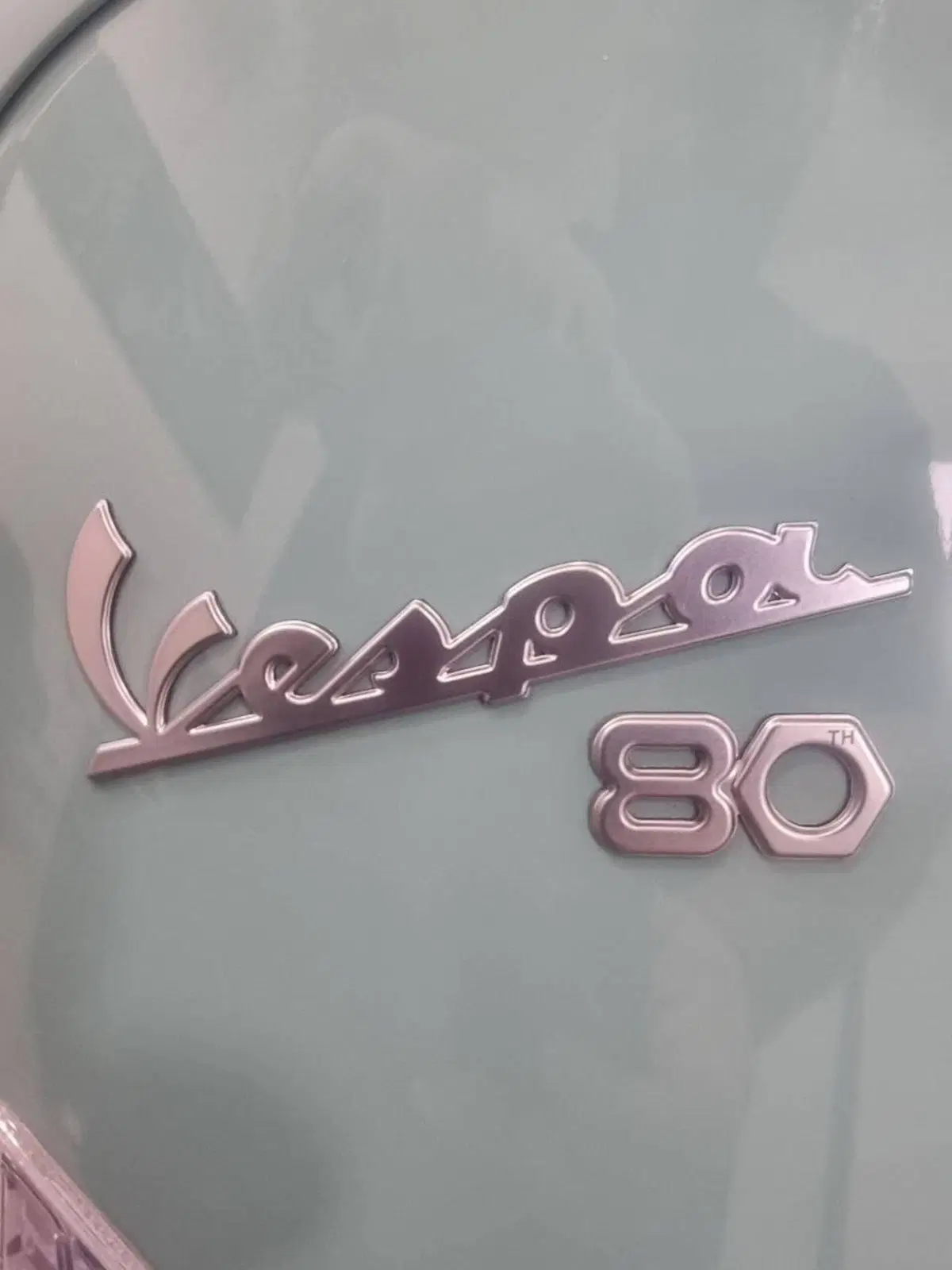 Vespa GTS 310 80th (2026) (5)