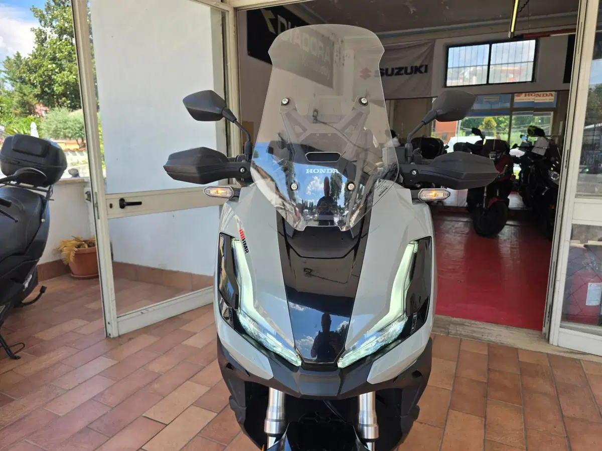 Honda ADV 350 (2022 - 24) (7)