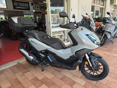 Honda ADV 350 (2022 - 24) usata