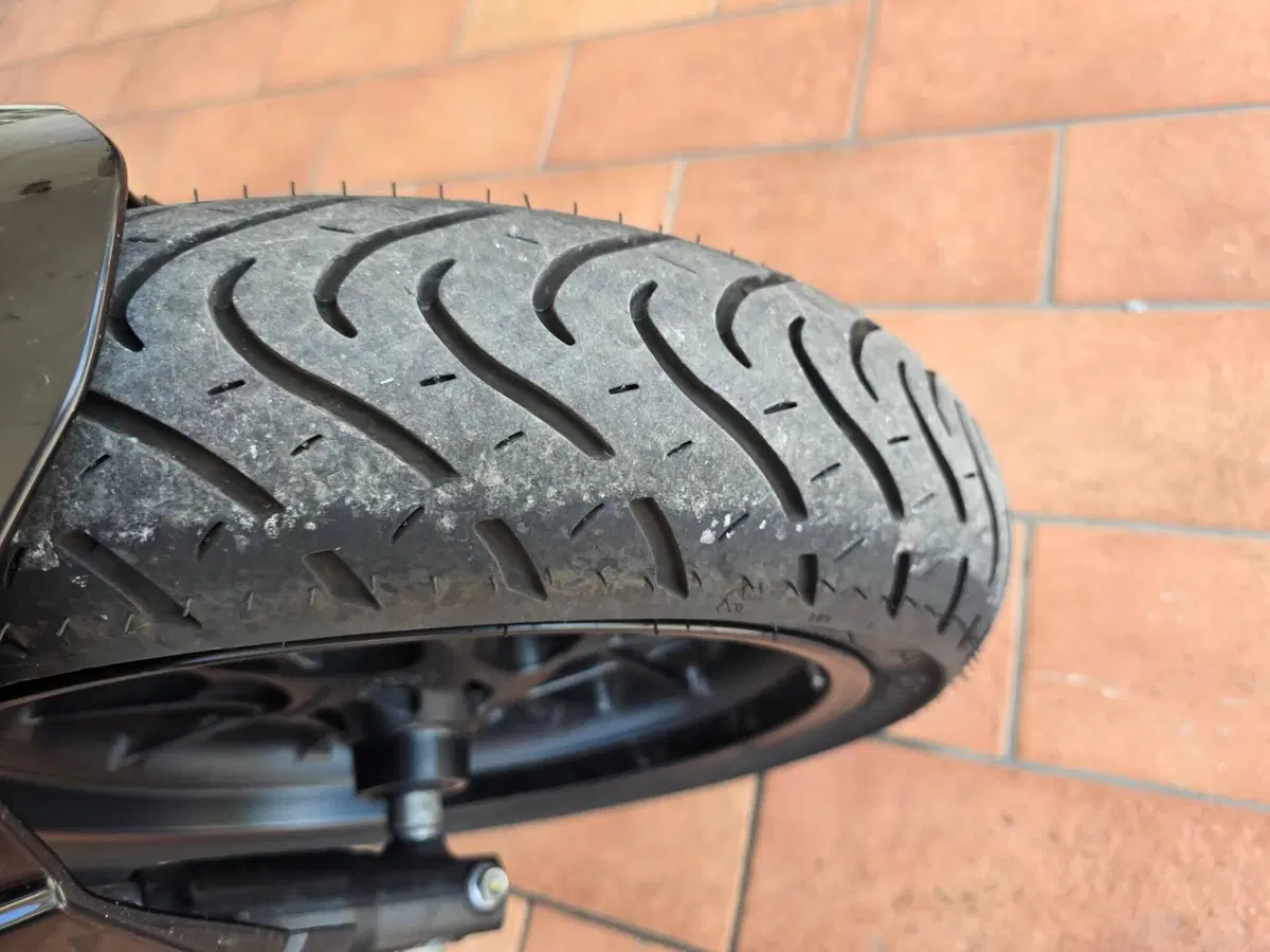 Honda ADV 350 (2022 - 24) (8)