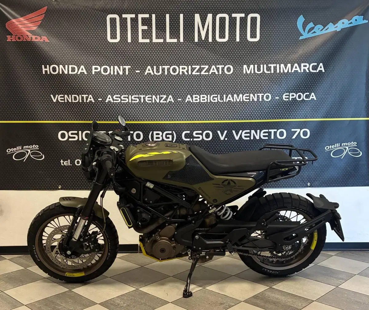 Husqvarna Svartpilen 401 (2018 - 19) (2)