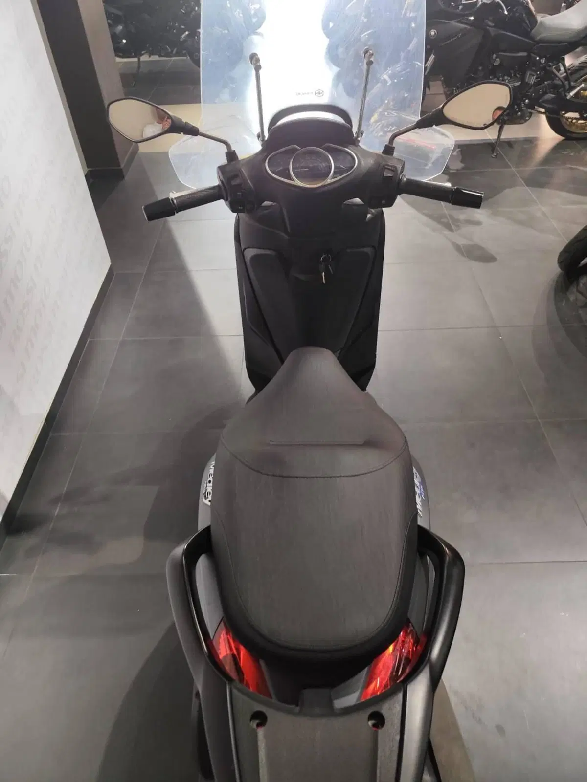 Piaggio Medley 150 ABS (2016 - 19) (7)
