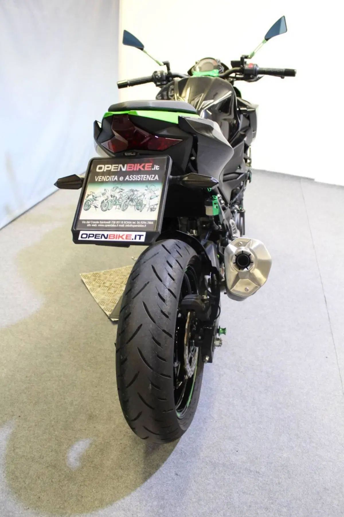Kawasaki Z 400 (2023) (5)
