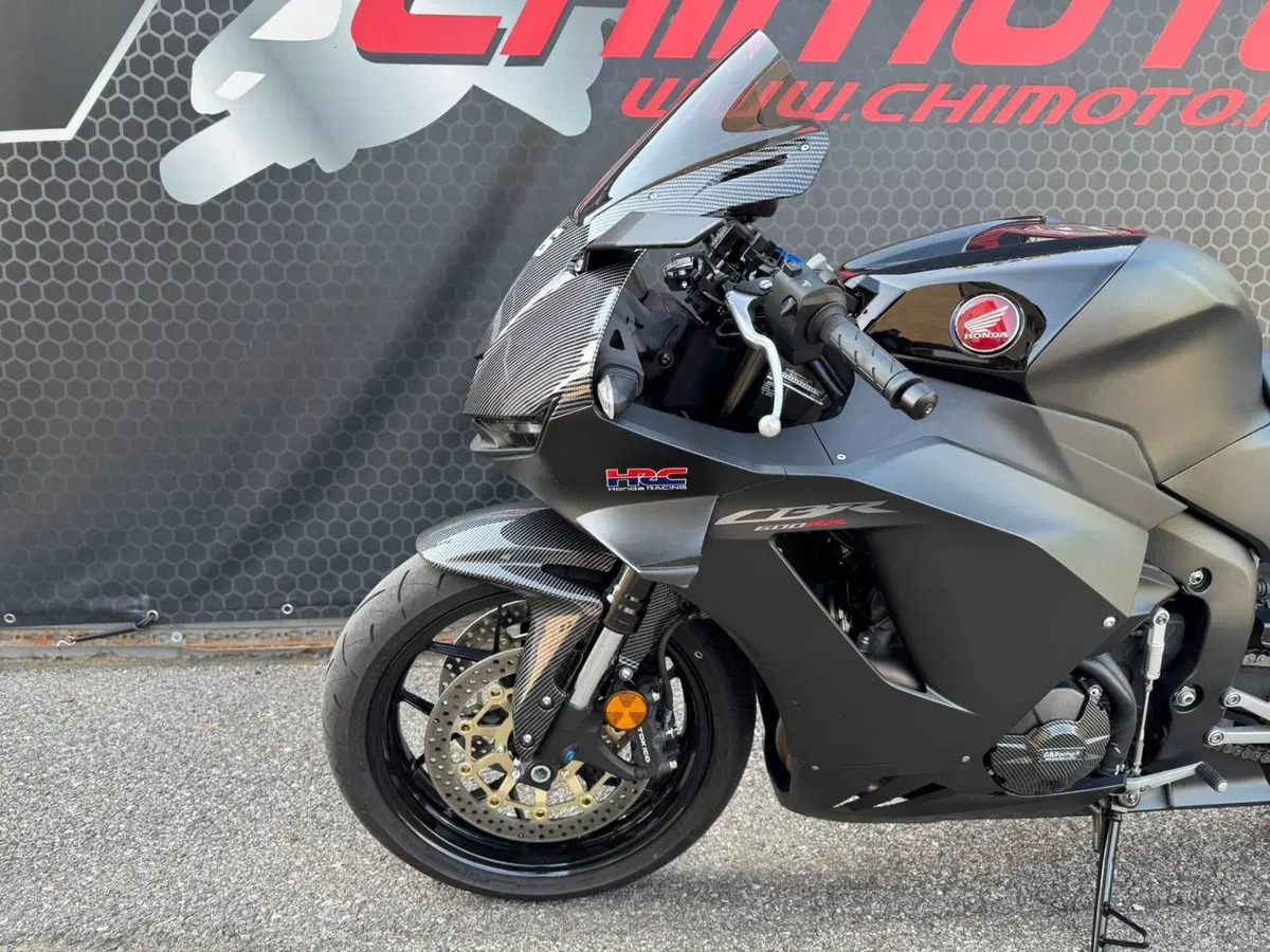 Honda CBR 600 RR (2024 - 26) (12)
