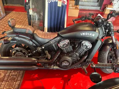 Indian Scout 1133 Bobber (2021 - 25) usata