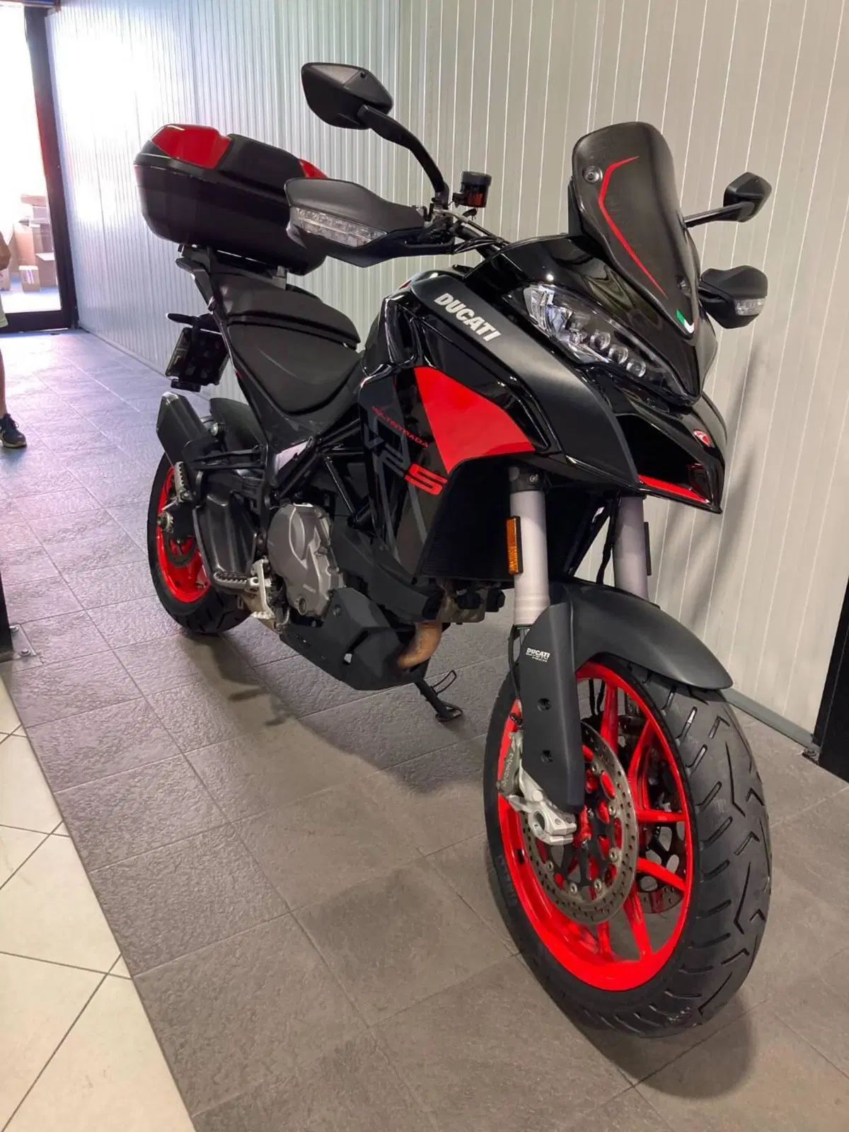 Ducati Multistrada V2 S (2022 - 24) (6)