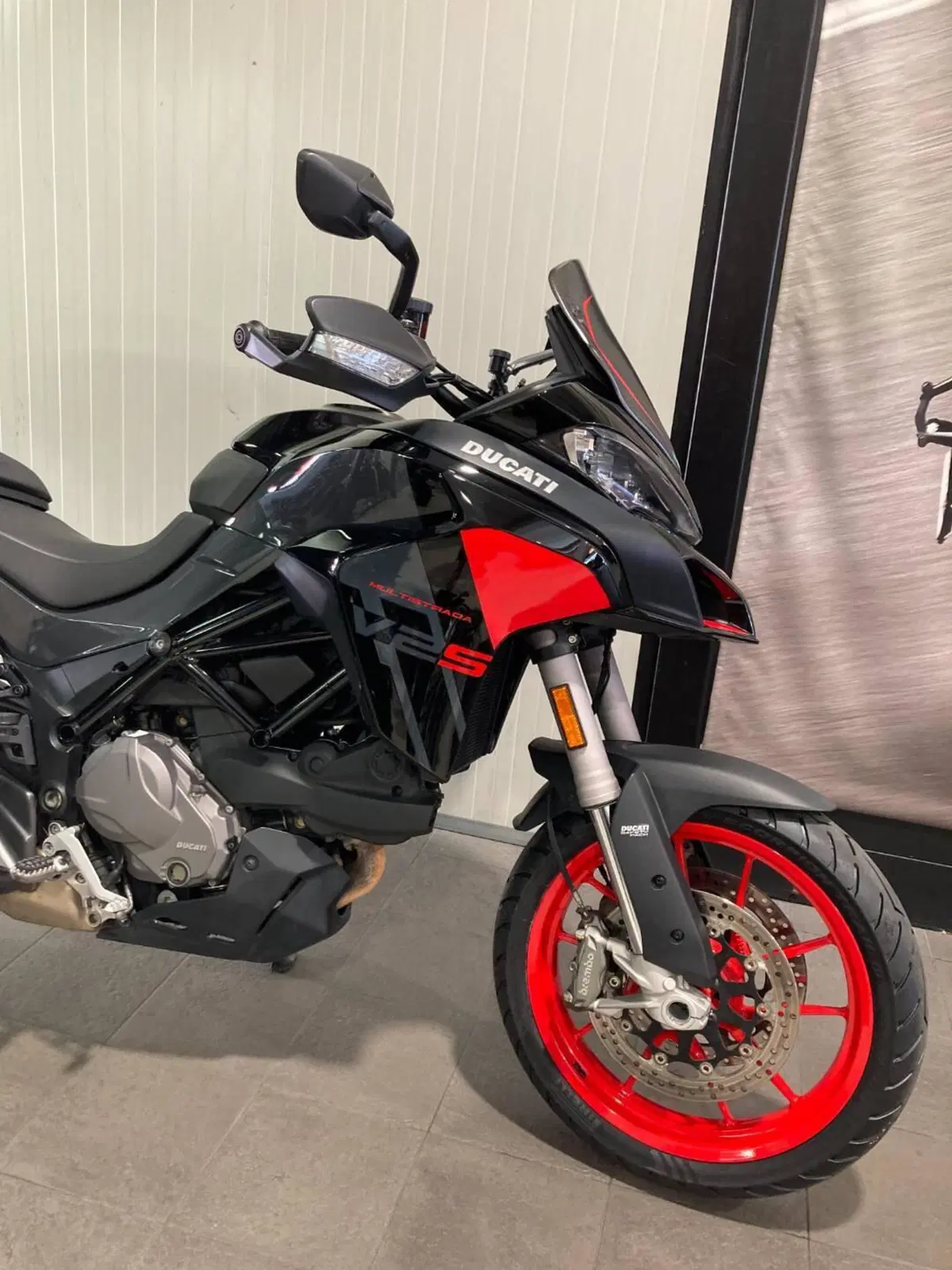 Ducati Multistrada V2 S (2022 - 24) (8)
