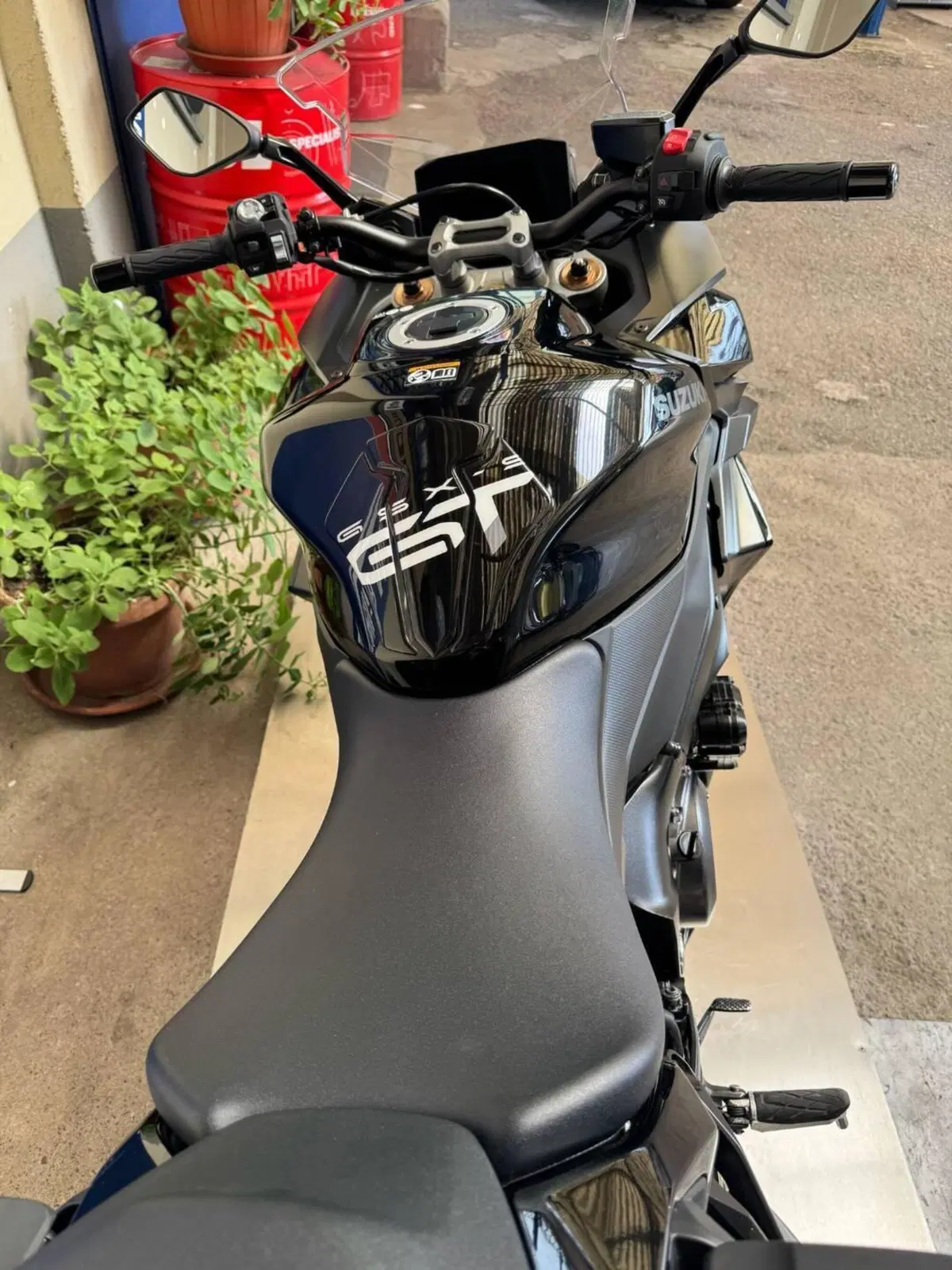 Suzuki GSX-S1000GT (2022 - 24) (8)