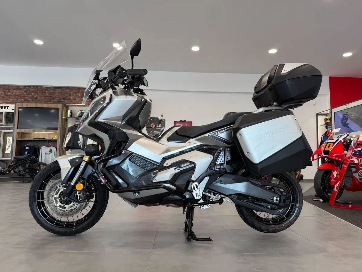 Honda X-ADV 750 DCT Travel (2021 - 24) (3)