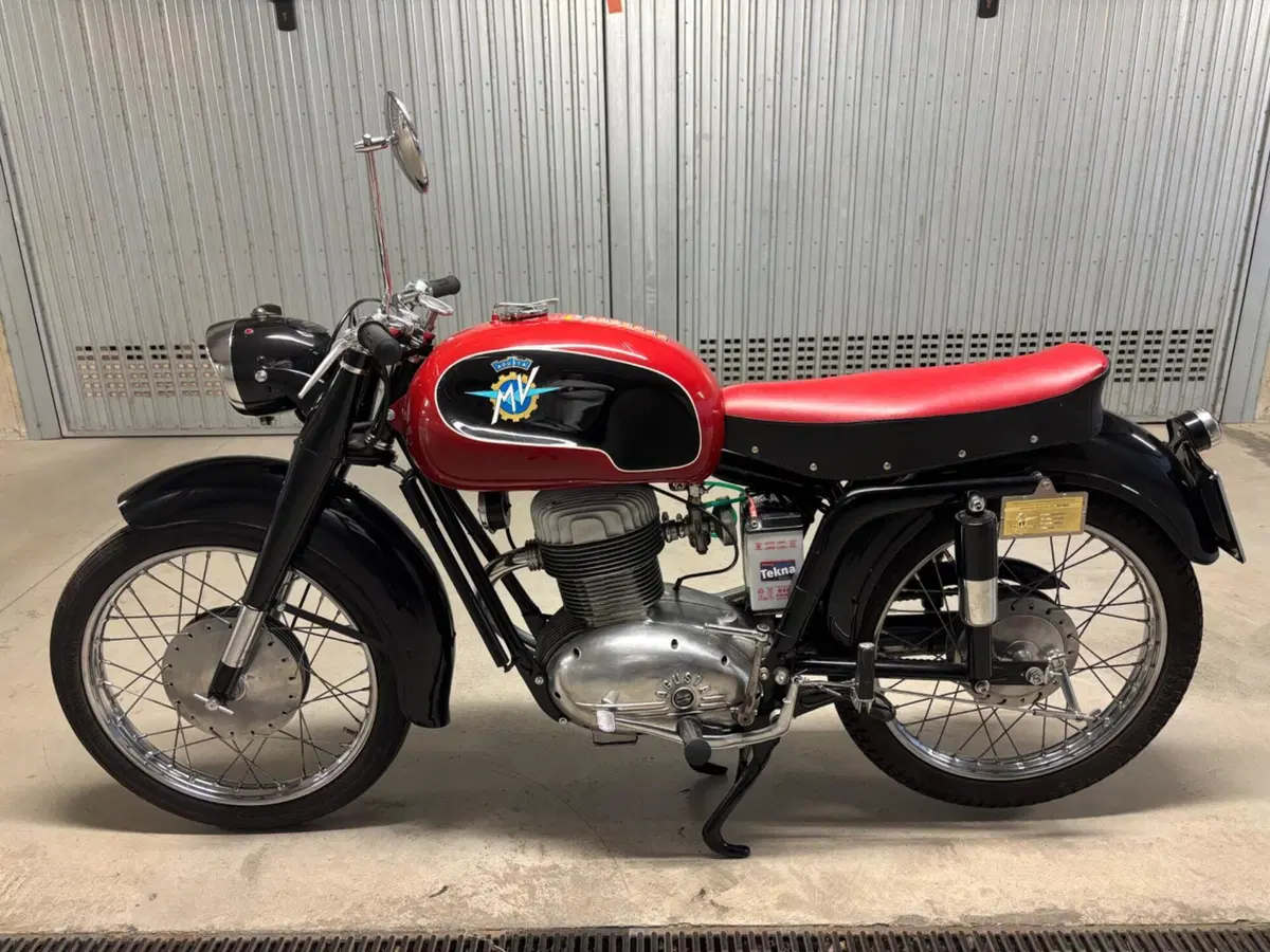 MV Agusta 175 CSTL (2)
