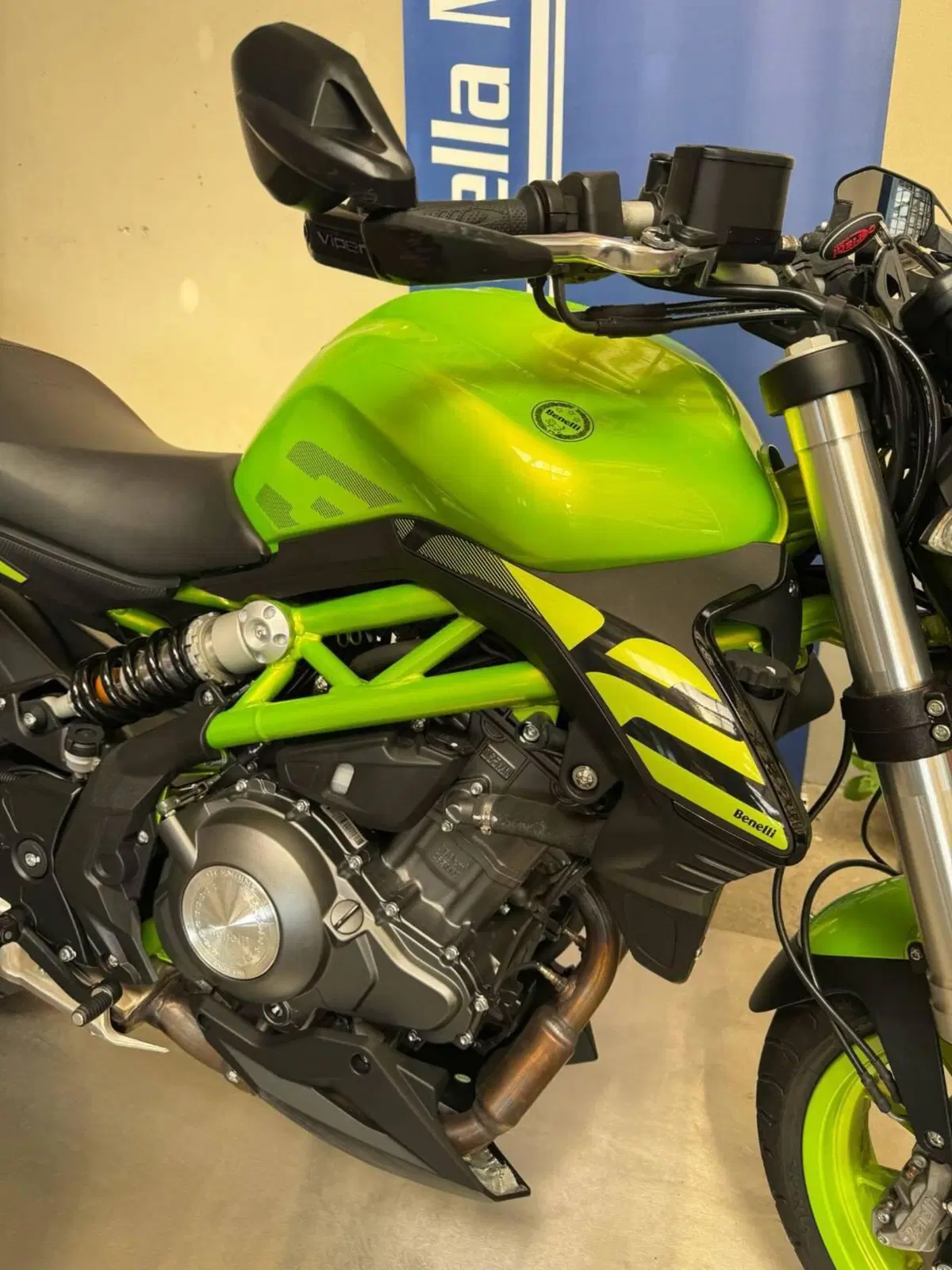 Benelli BN 302 S (2019 - 20) (9)
